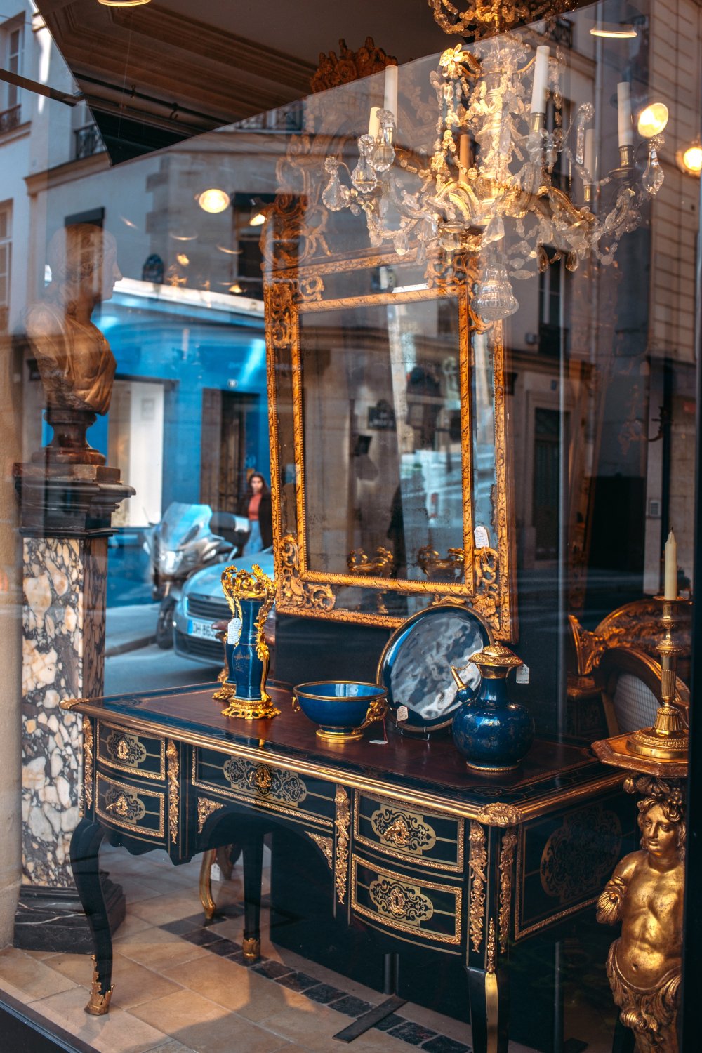 Collection d'objets anciens